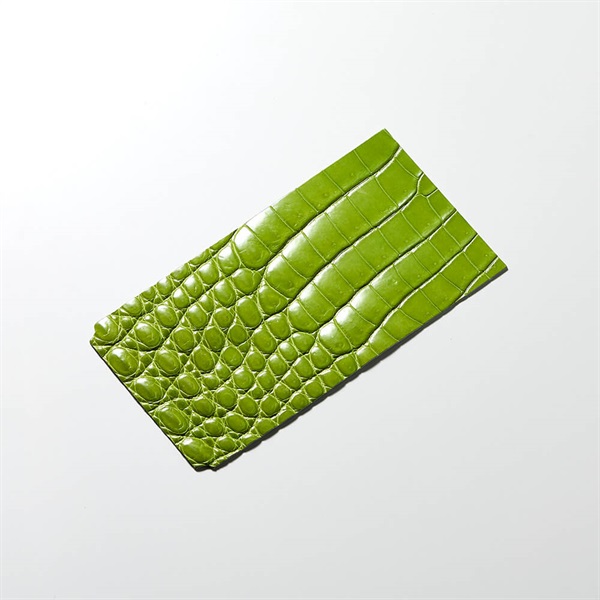 ROIS ROIA クロコダイルスマホカバー (スプリング・ペリドット) Type-B