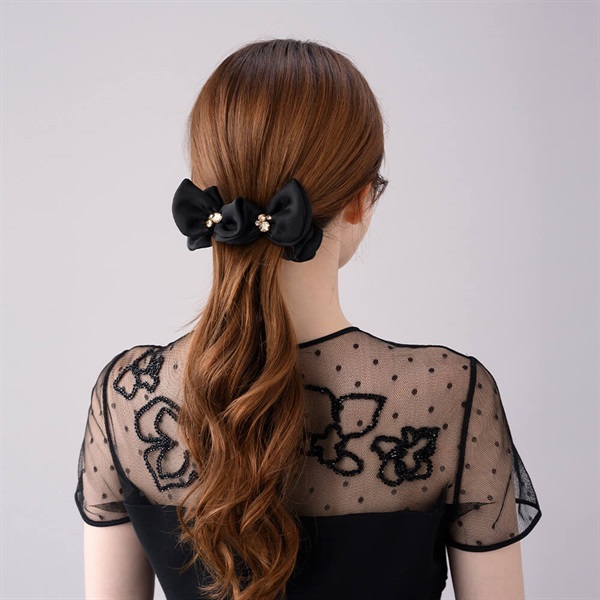 クリスタルアミュレット バナナクリップ(ゴールドカラー) | バナナ