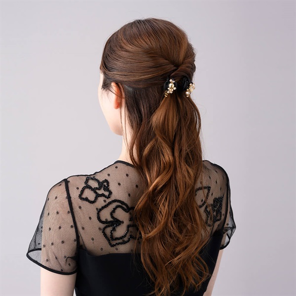 クリスタルアミュレット ホイップクリップ2個セット(ゴールドカラー