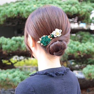 美品♡コンプレックスビズ☆コーム コームで簡単！上品ローポニー【Complex Biz】 - YouTube