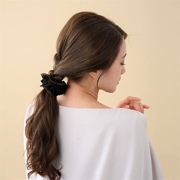 【ジュジュ】 large scallop chouchou～ﾗｰｼﾞｽｶﾗｯﾌﾟｼｭｼｭ | flower／フラワー公式通販